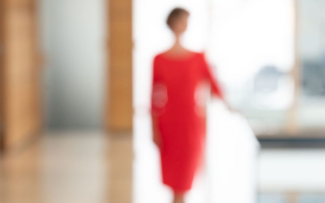 Rotes Kleid. Ein Statement.